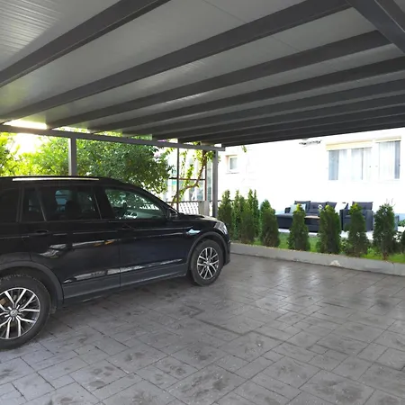 Z&m Апартаменти *